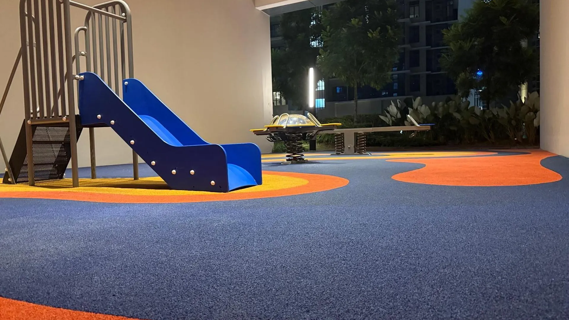 Eaton Sky Residences Klcc Куала-Лумпур 0*,