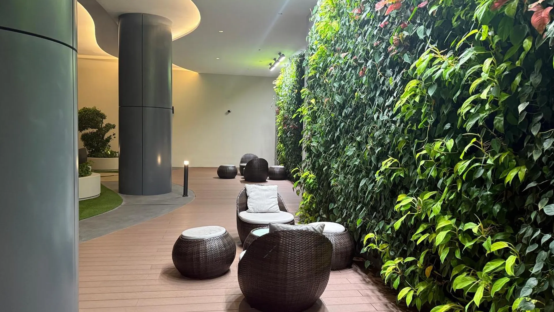 Eaton Sky Residences Klcc Kuala Lumpur Apartment