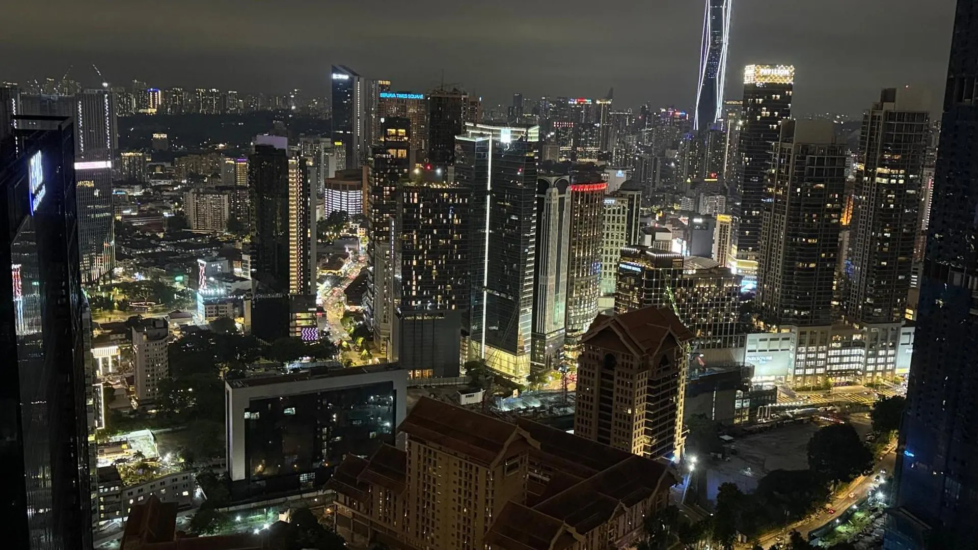 Eaton Sky Residences Klcc Kuala Lumpur