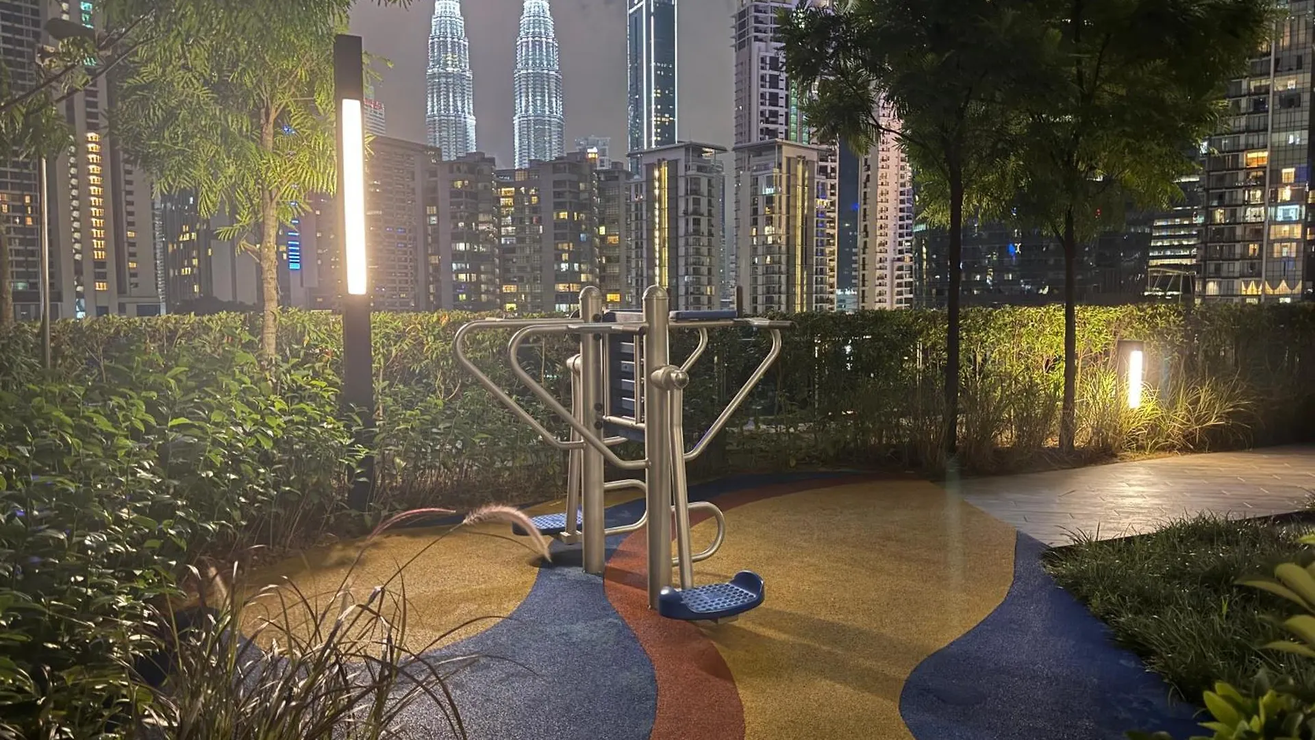 Apartment Eaton Sky Residences Klcc Kuala Lumpur