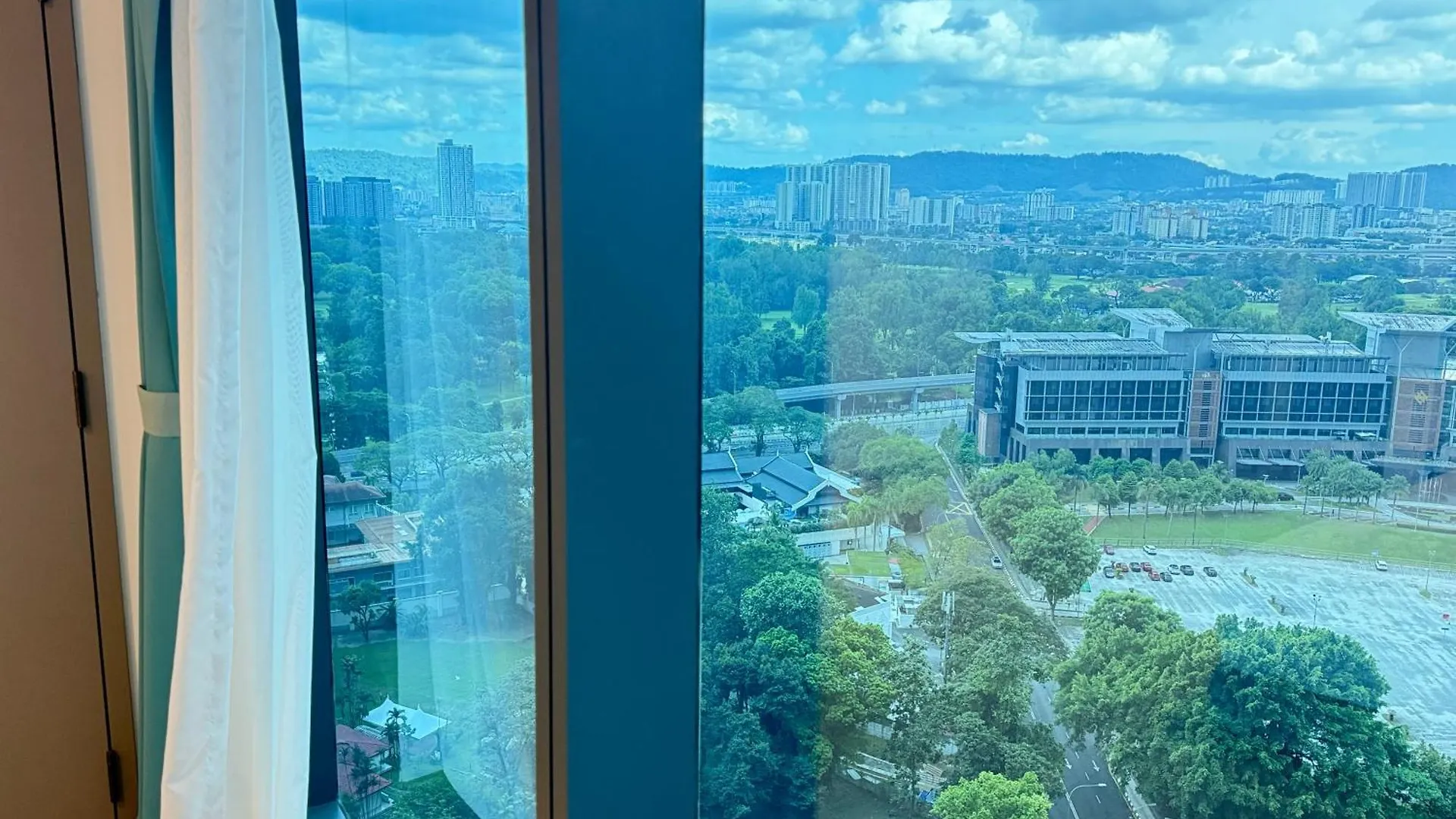 Eaton Sky Residences Klcc Kuala Lumpur 0*,
